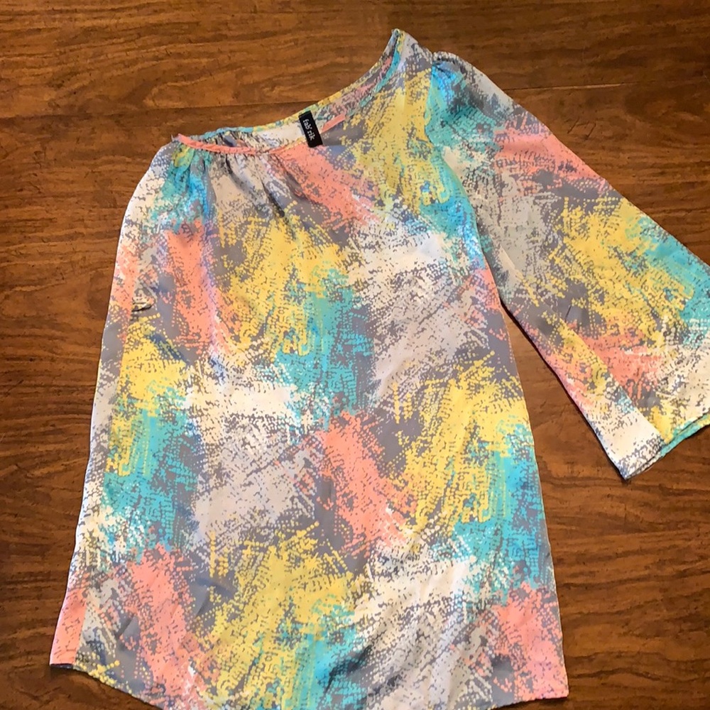 (CLEARANCE 6/$20) Light & airy one shoulder dress